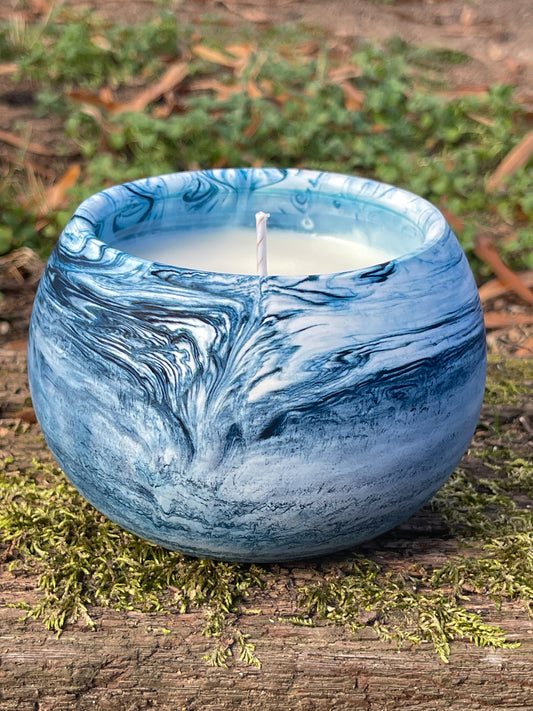 Sanctuary Holiday Spirit Candle